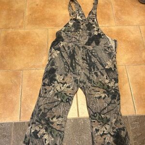 Mossey Oak vintage camo hunting overalls